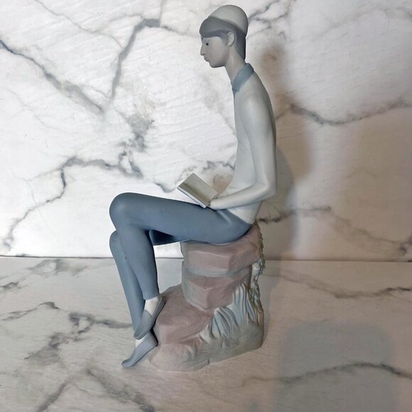 Vintage Lladro 4684 Hebrew Student. Bar Mitzvah gift - Picture 4 of 7